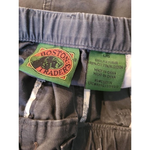 Boston Traders Shorts Large Medium 39 Inseam 9 - Picture 3 of 3